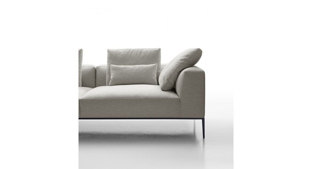 B&amp;B Italia, Michel Effe