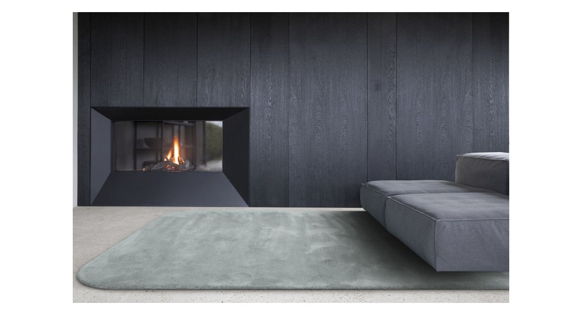 QueenSilk_LimitedEdition_MINIM Barcelona Madrid