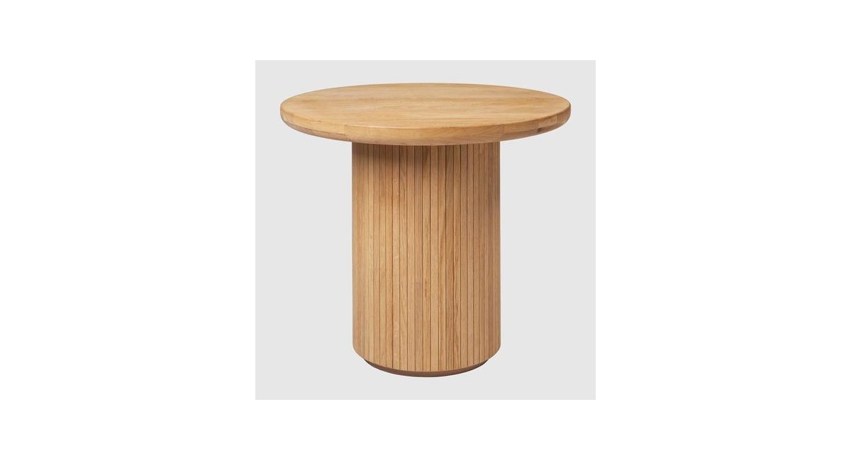Moon _ Lounge Table _ mesa de salón redonda _ 60cm _ mesa de madera de nogal _ Gubi _ MINIM