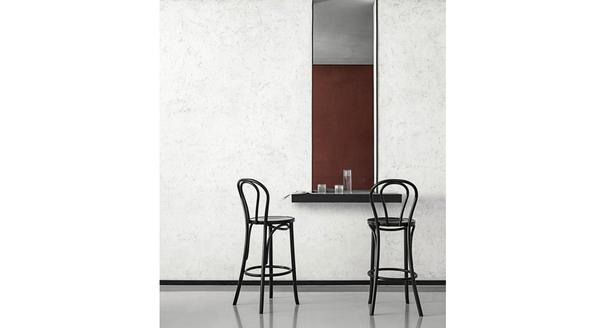 N 18 - taburete alto - Gebrueder Thonet Vienna - MINIM - lifestyle