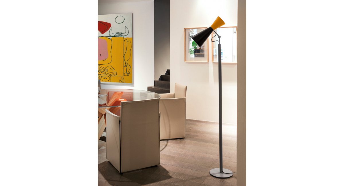 Nemo - Parliament - Le Corbussier - MINIM - lámpara de pie negra y amarilla