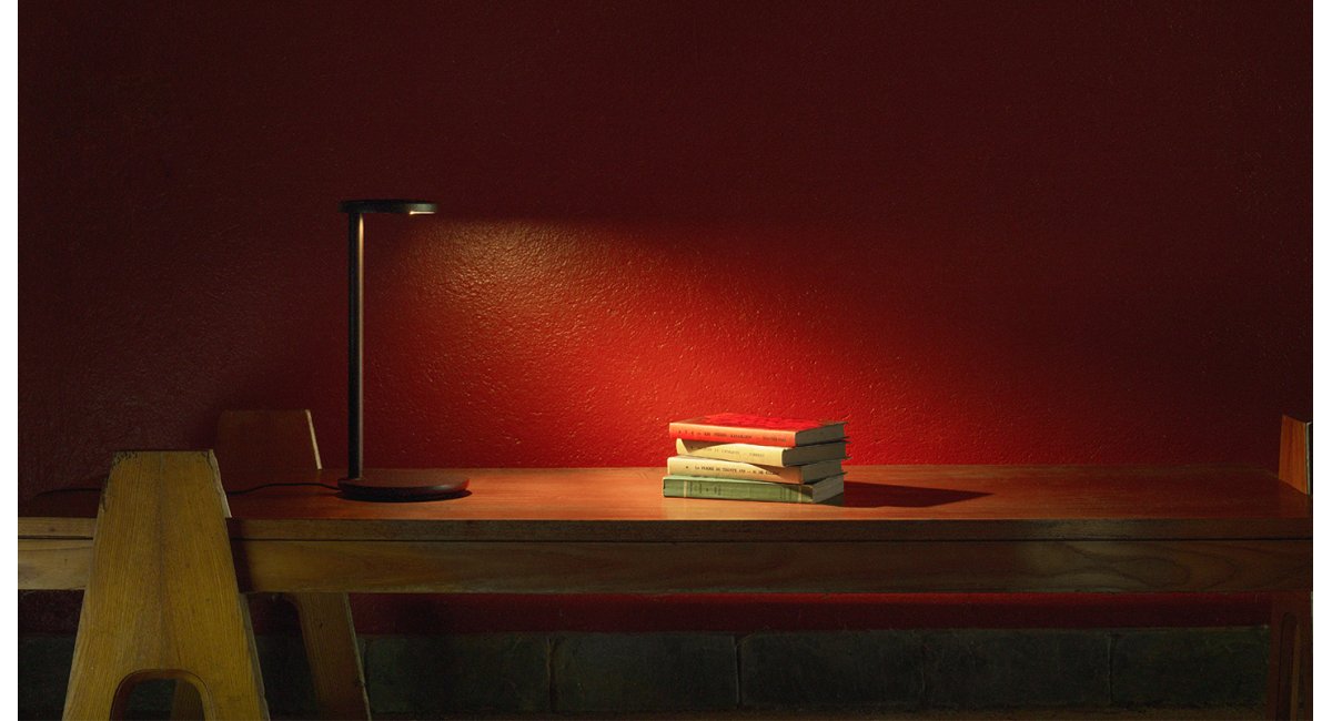 Oblique - lámpara de mesa - Flos - MINIM - lifestyle estanteria