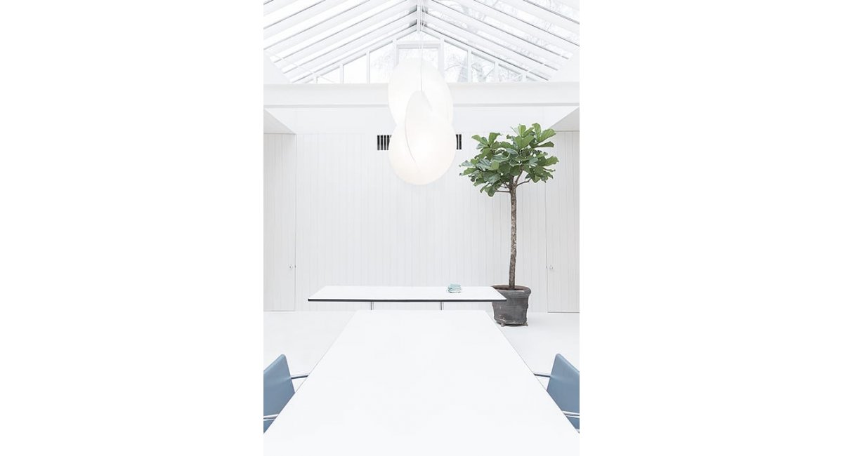 Overlap-lámpara de techo - flos- MINIM - lifestyle comedor - lifestyle oficina