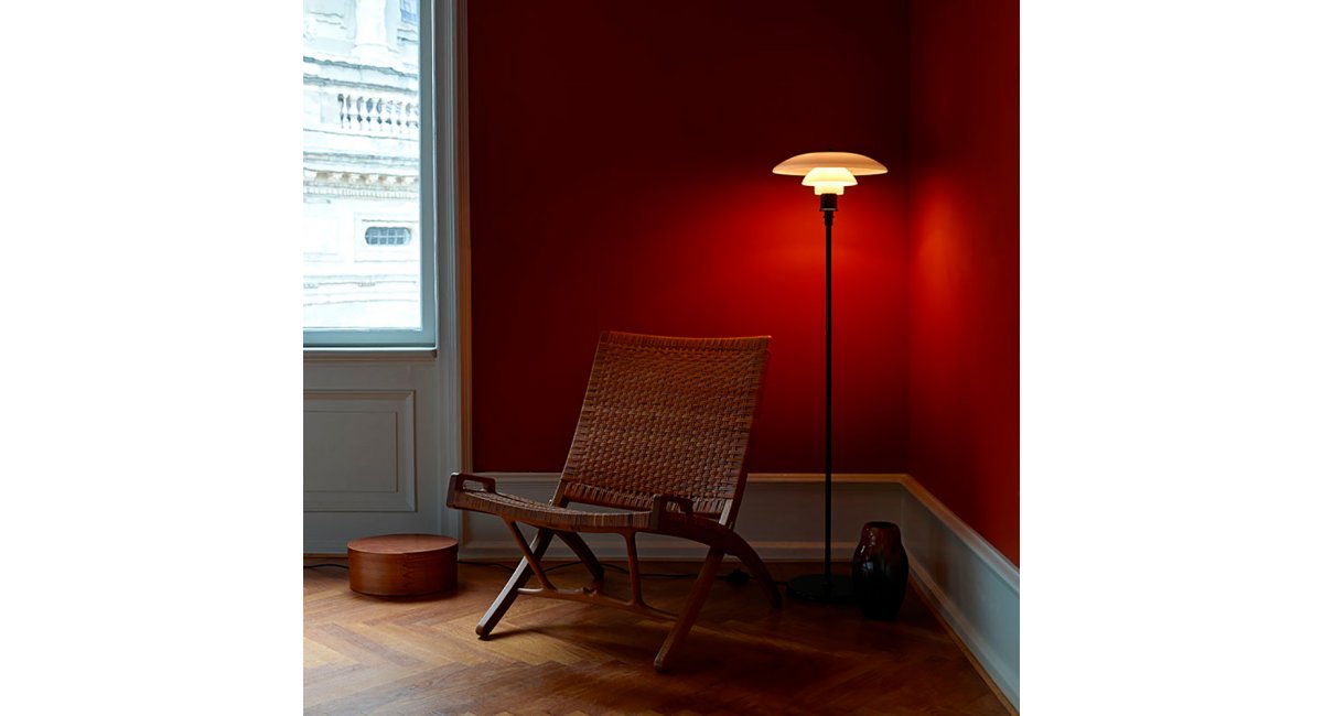 PH 3½-2½ Lámpara de pie - Louis Poulsen - lifestyle sala de estar - MINIM