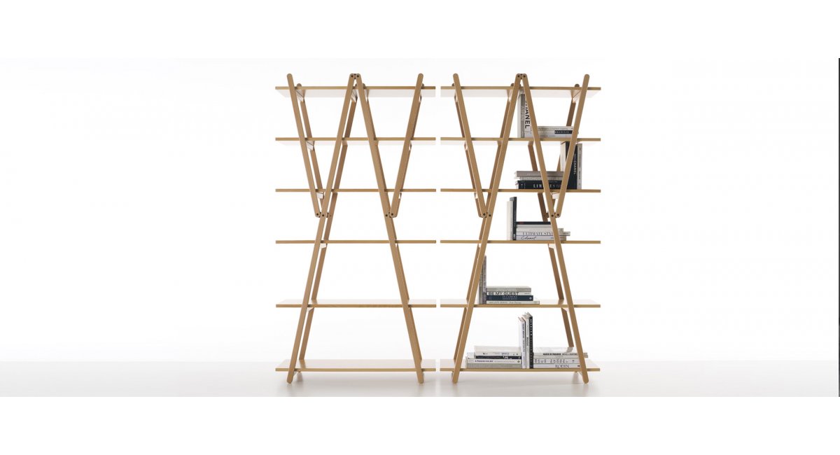 Cassina, 114 Nuvola Rossa