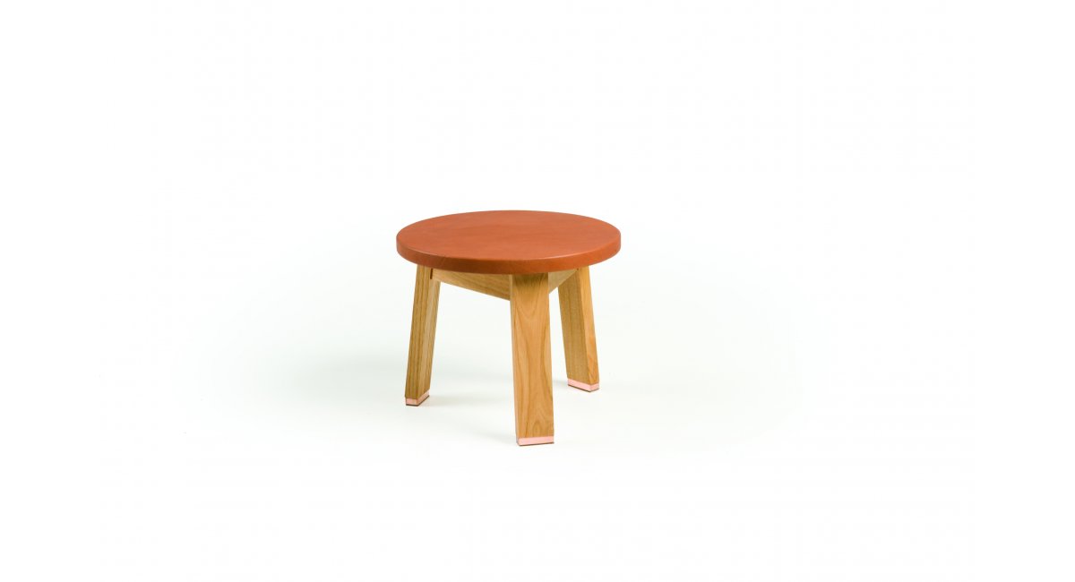 De La Espada, 440 Low Stool