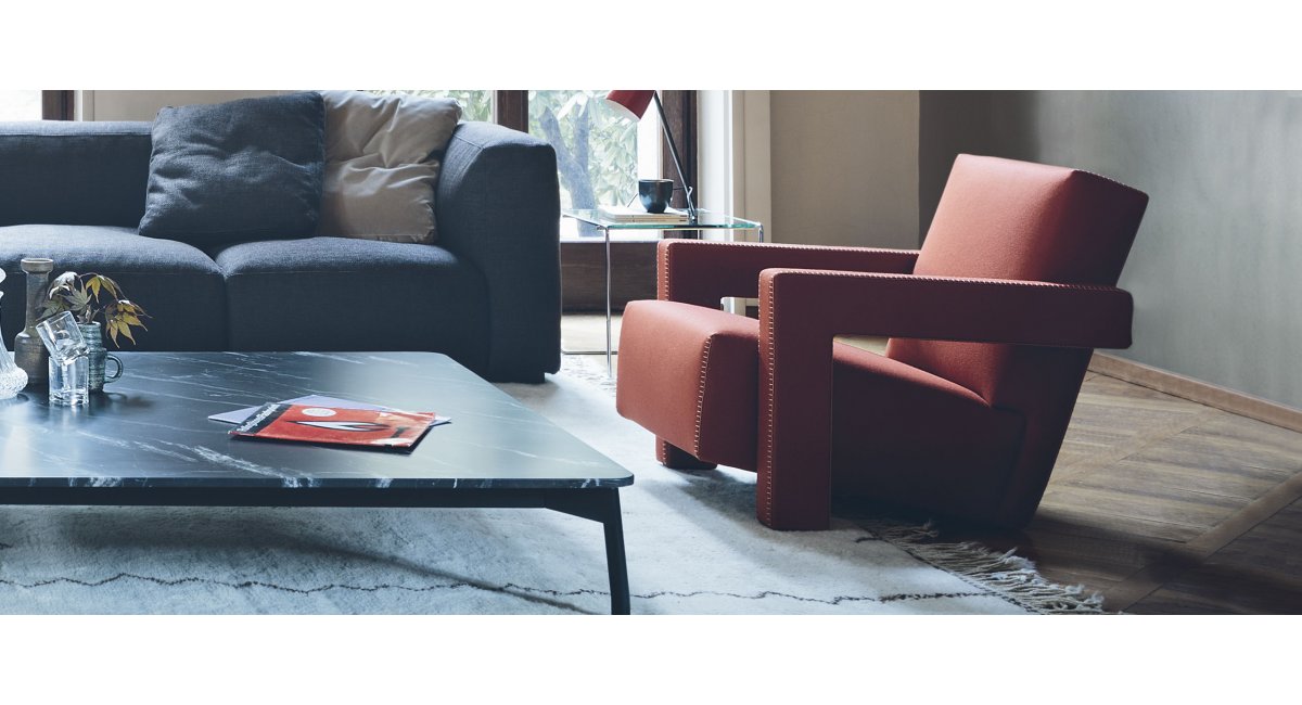 Cassina, 637 UTRECHT Armchair