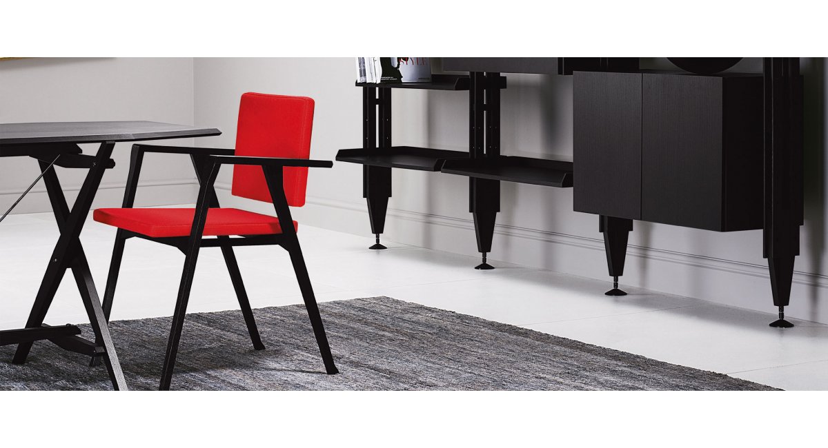 Cassina, 832 Luisa