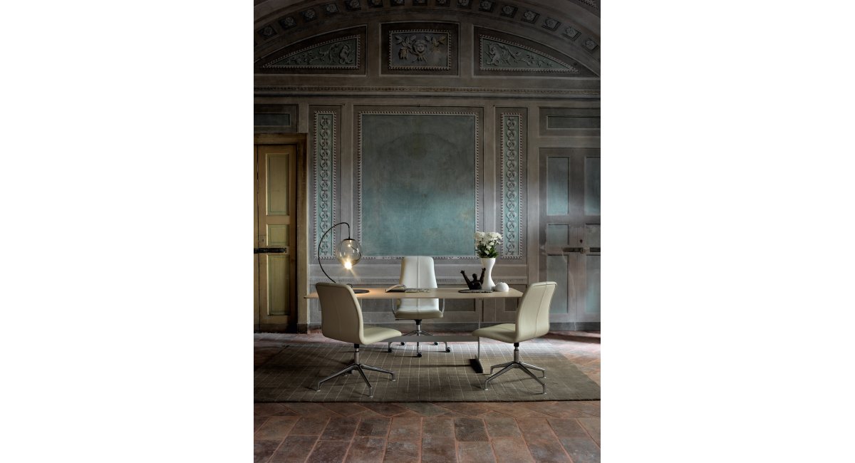 Cappellini, Lotus Comfort