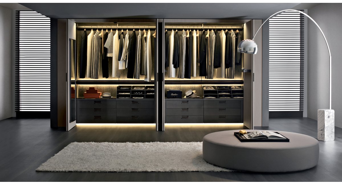 B&amp;B Italia, Backstage