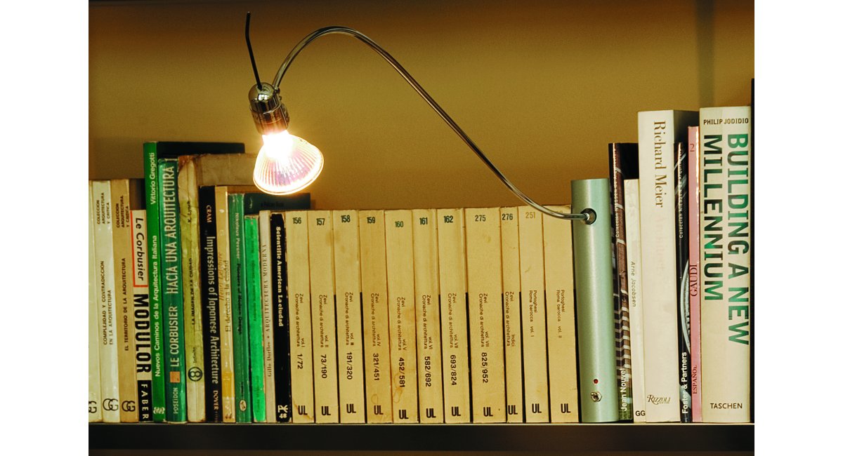 bd (barcelona design), Bib luz libro