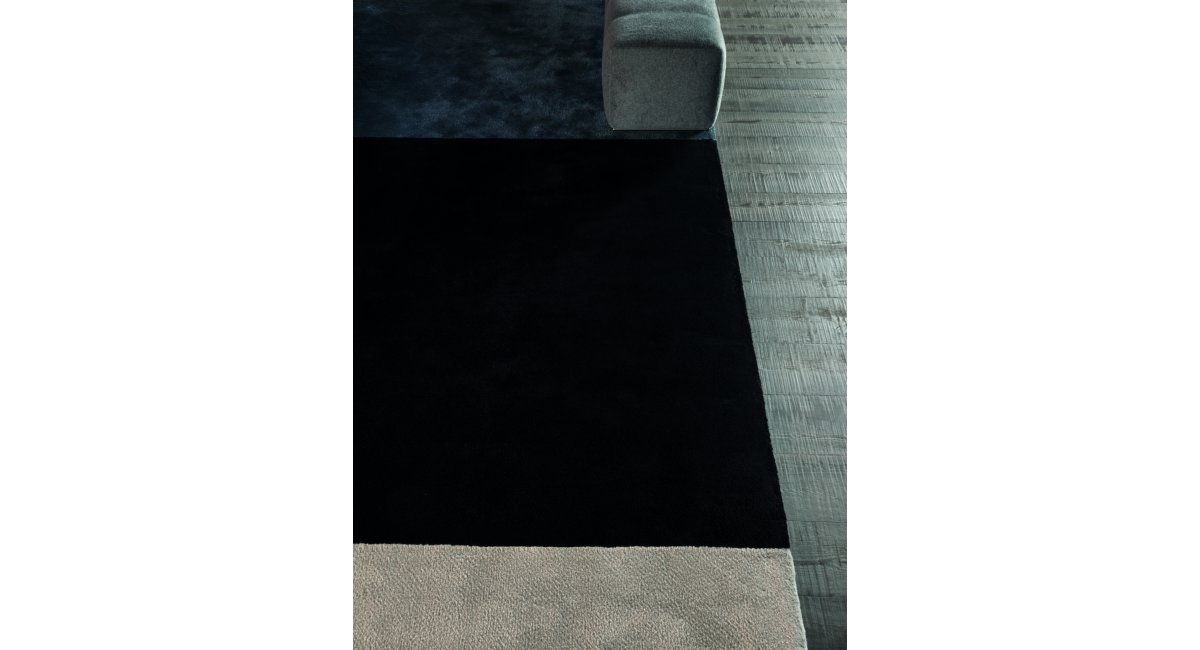 Minotti, Dibbets flag