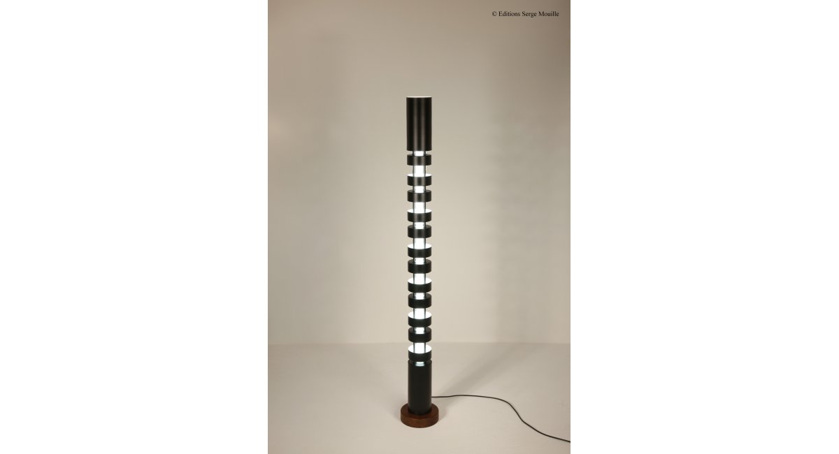Serge Mouille, Column lamp Totem