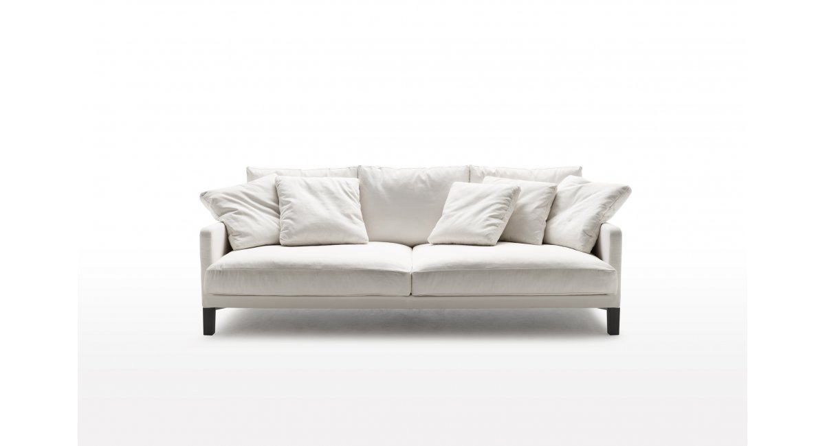 Living Divani, Dumas