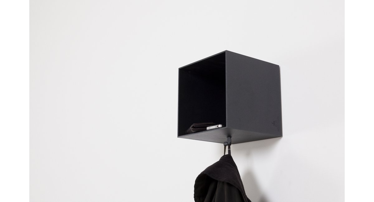 Roshults, Lobby coat hanger