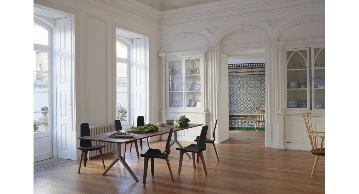 De La Espada, Overton Table