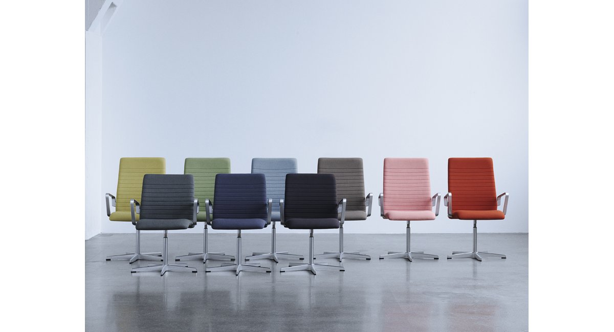 Fritz Hansen, Oxford