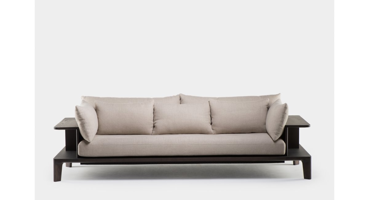 De La Espada, Plataform Sofa