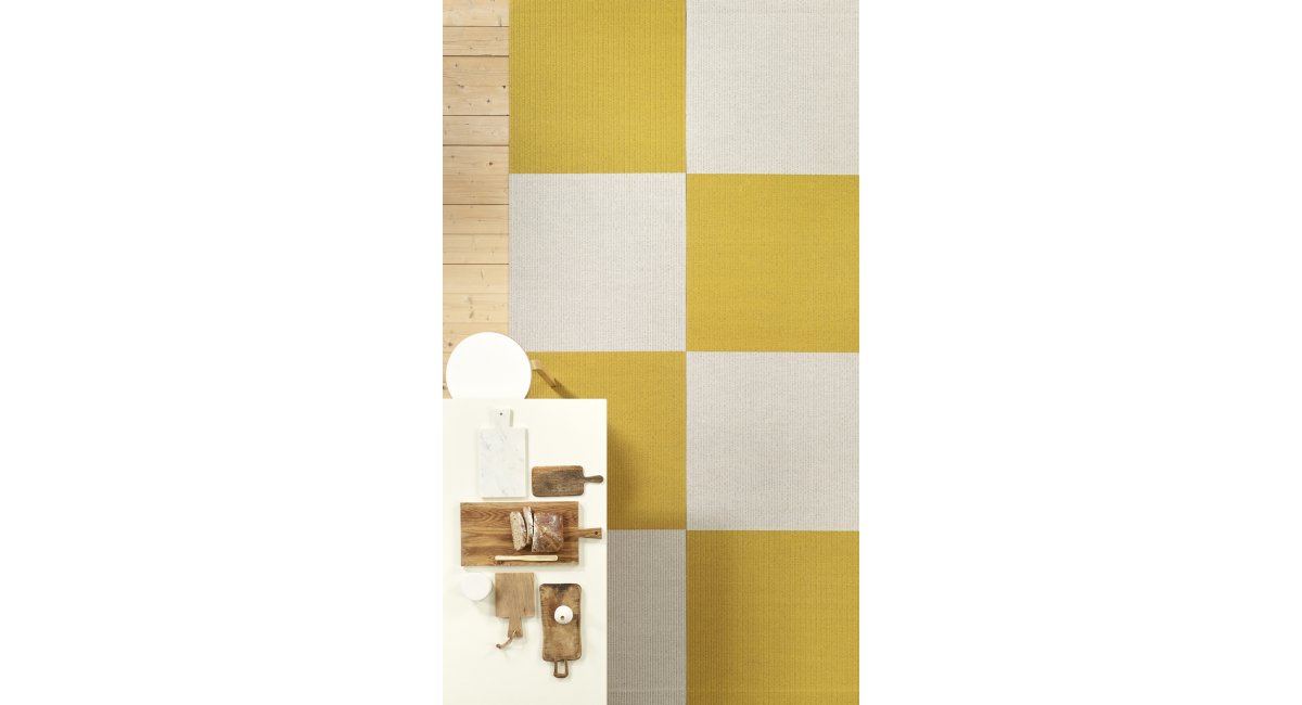 Woodnotes, Squareplay