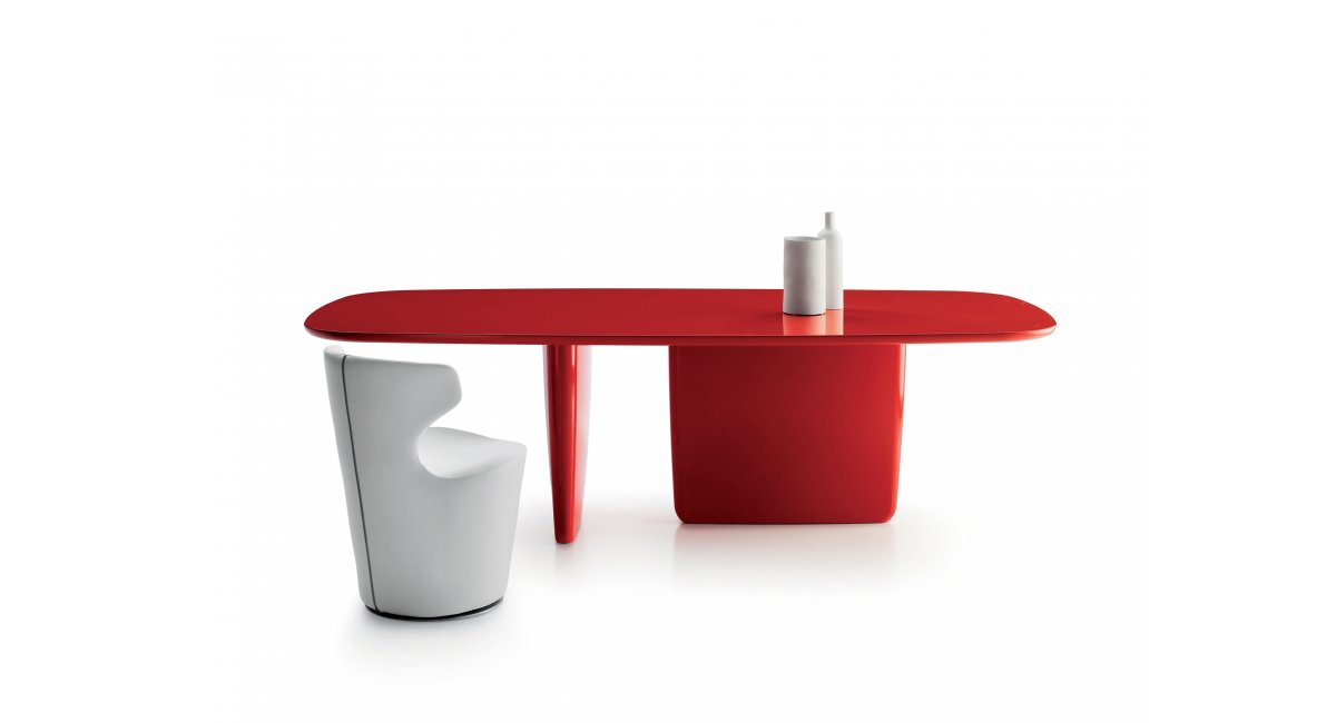 B&amp;B Italia, Tobi-ishi