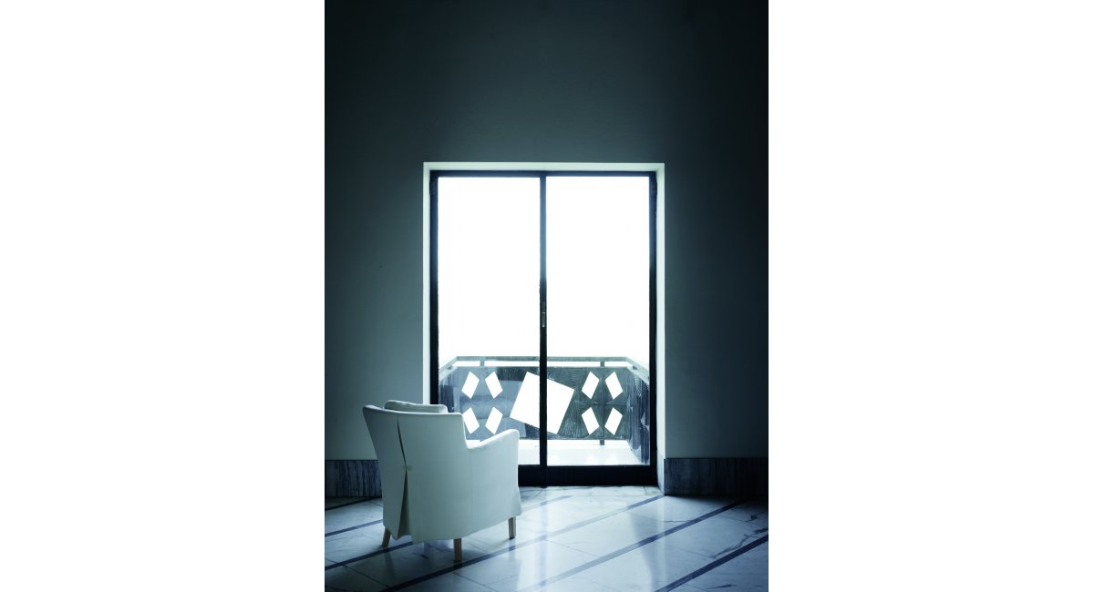 Living Divani, Ariel