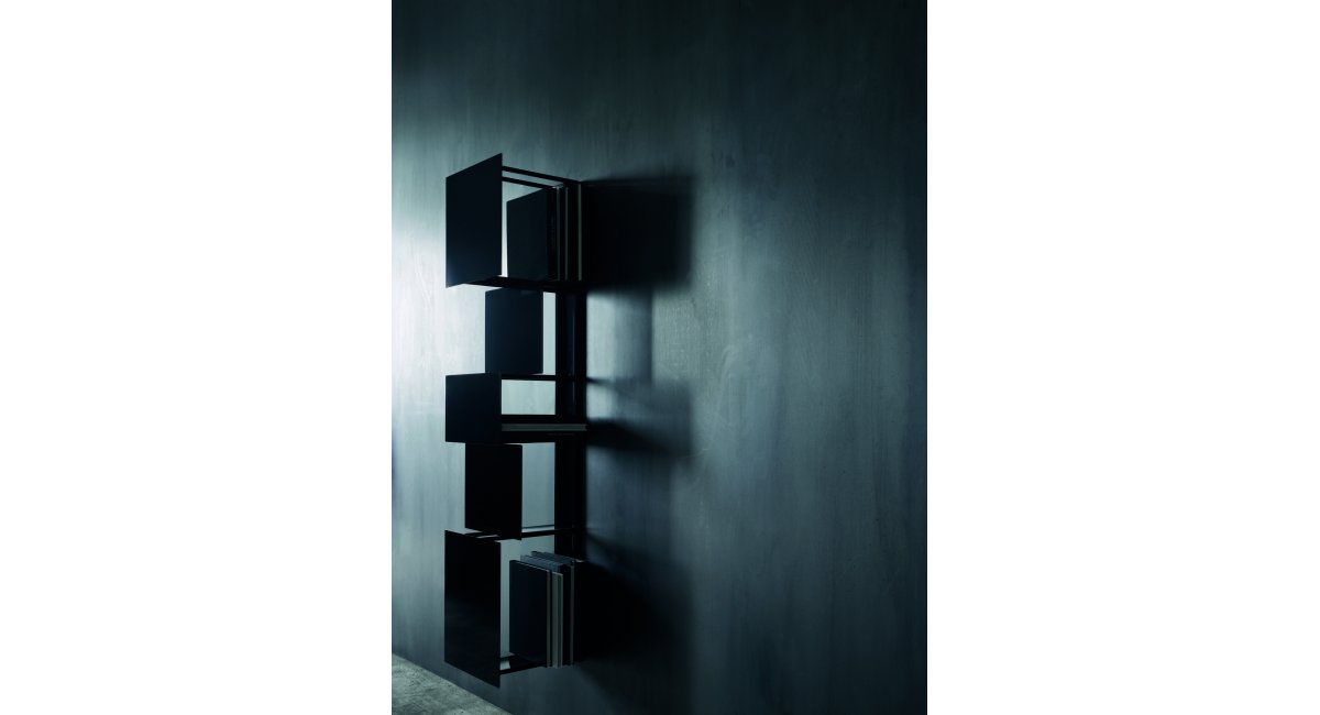 Living Divani, Bukva