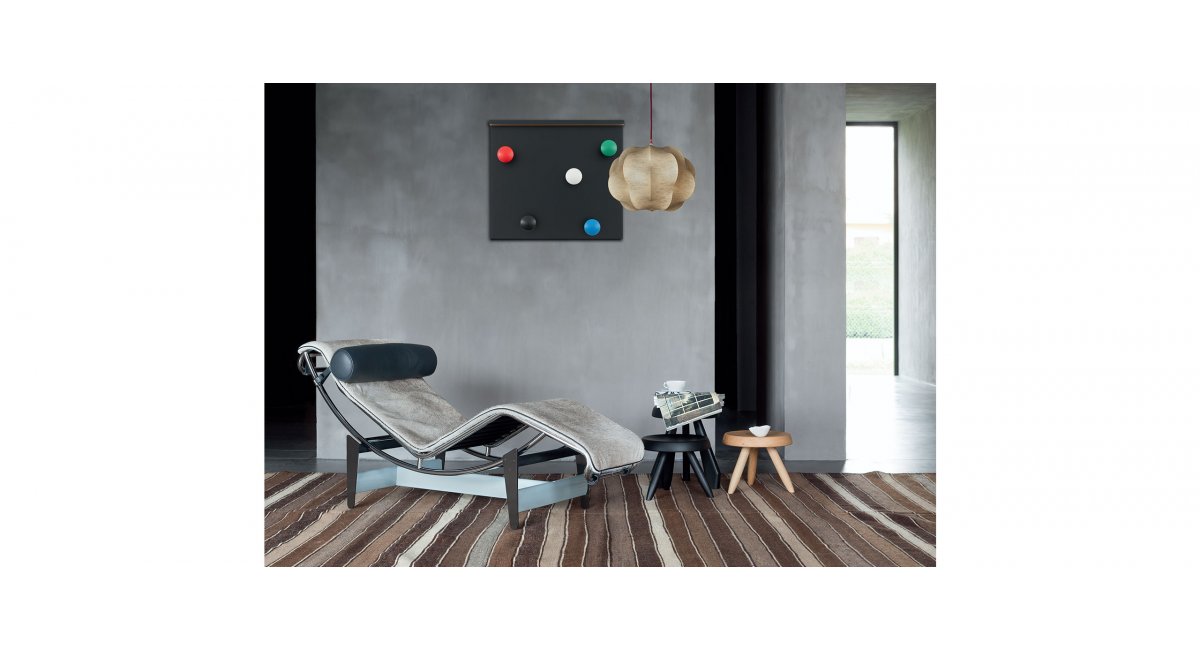 Cassina, LC4 Villa Church