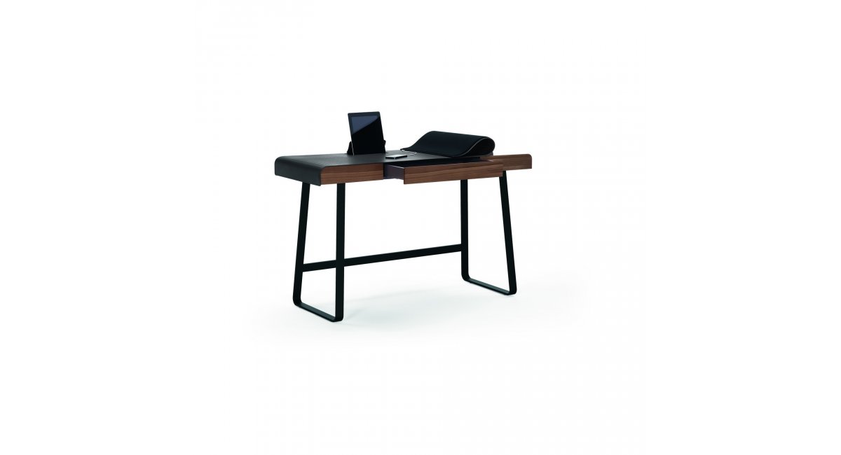 ClassiCon, Pegasus Home Desk