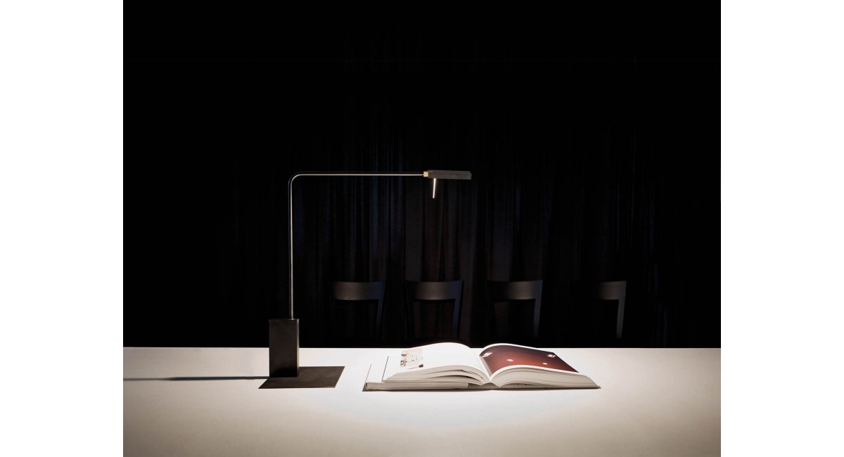 Viabizzuno, Roy tavolo