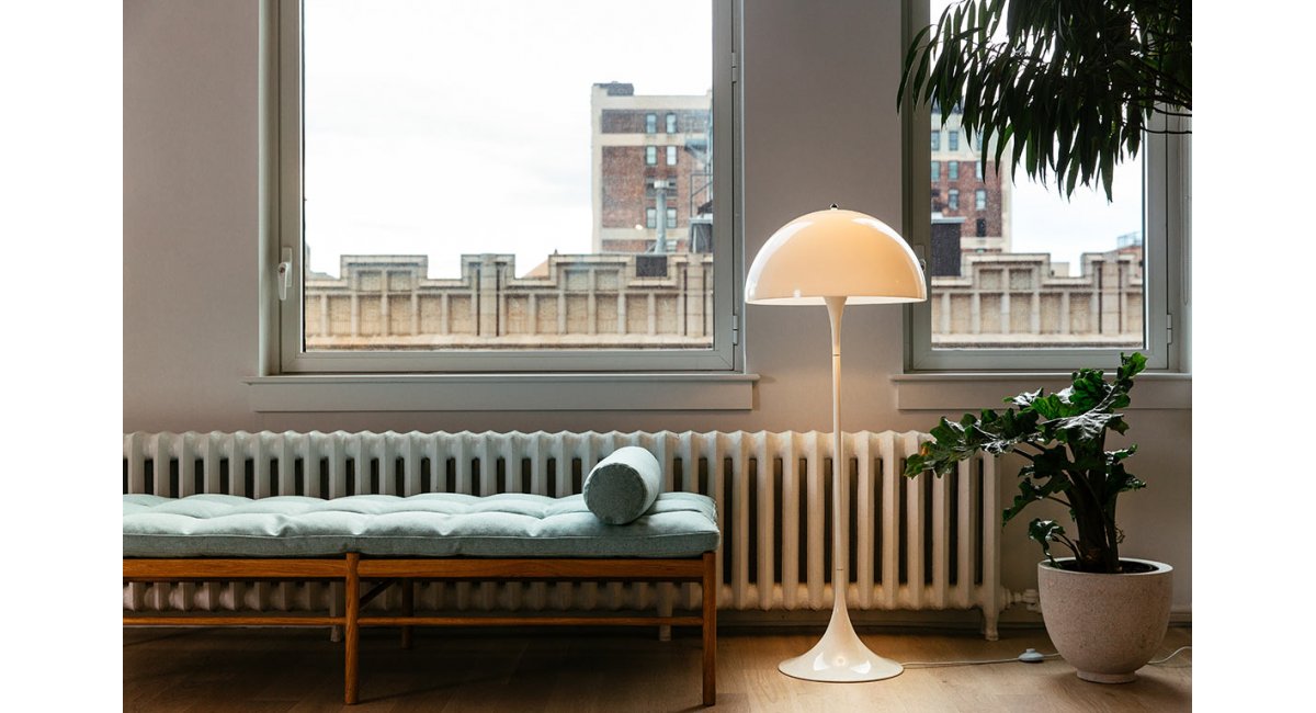 Panthella Floor - lámpara de pie - Louis Polsen - MINIM - lifestyle salón