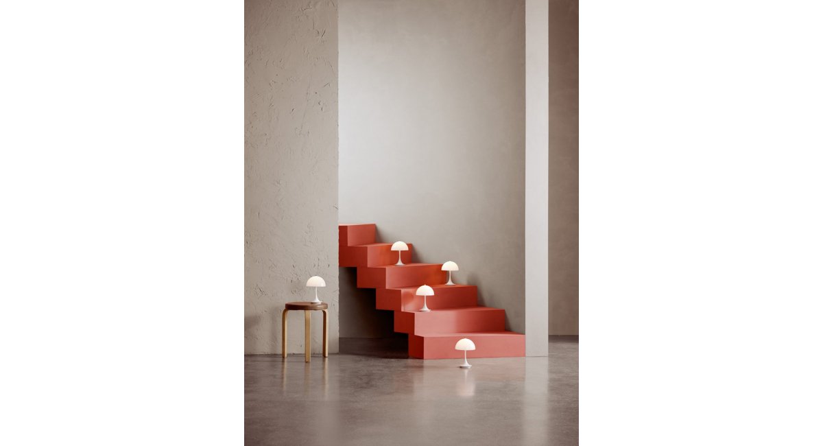 Panthella Portable - White - blanco - Louis Poulsen - MINIM - Lifestyle