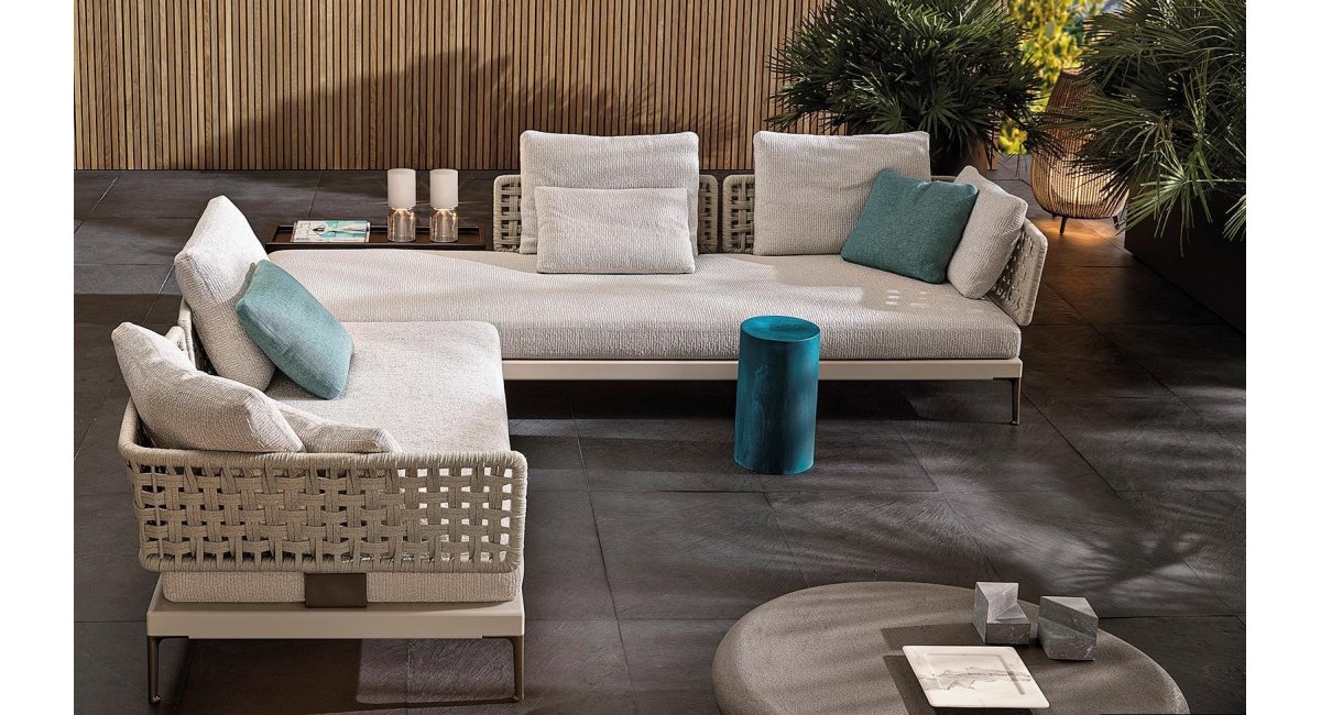 Patio Outdoor Sofa, Minotti, MINIM Barcelona