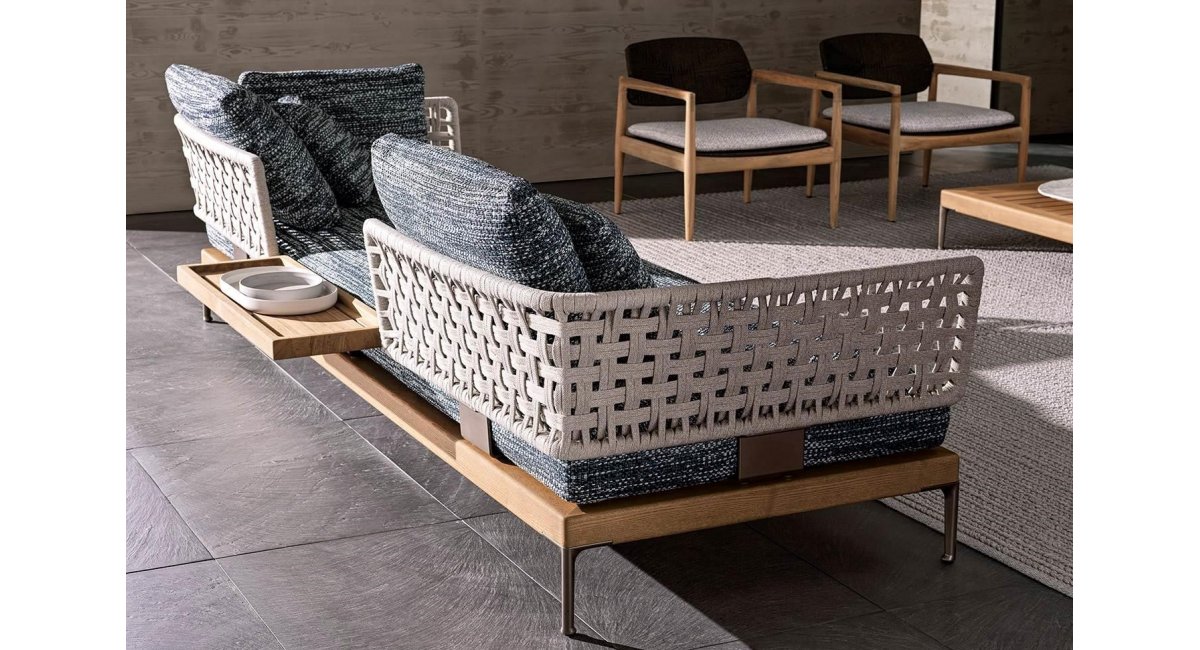 PatioTeakSofa_Minotti_MINIM Barcelona