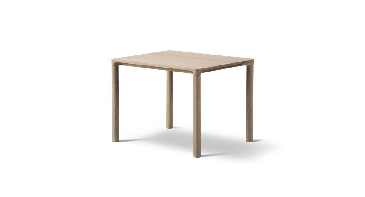 Piloti Stone - mesa auxiliar - Fredericia - MINIM - mesita de madera