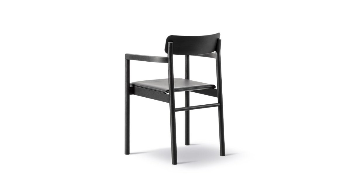 Post chair - silla de comedor - reposabrazos - fredericia - MINIM - asiento tapizado - varios colores