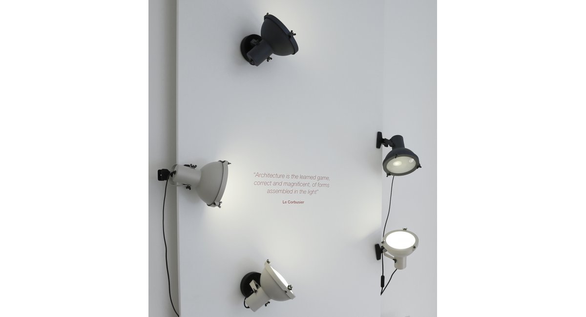 Nemo, Projecteur 165 clip