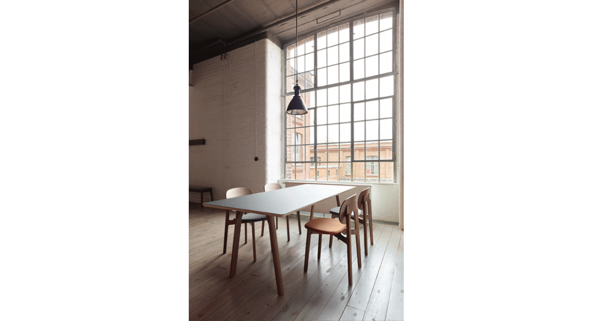 RAIL Solo - Mesa - Zeitraum -MINIM - lifestyle comedor