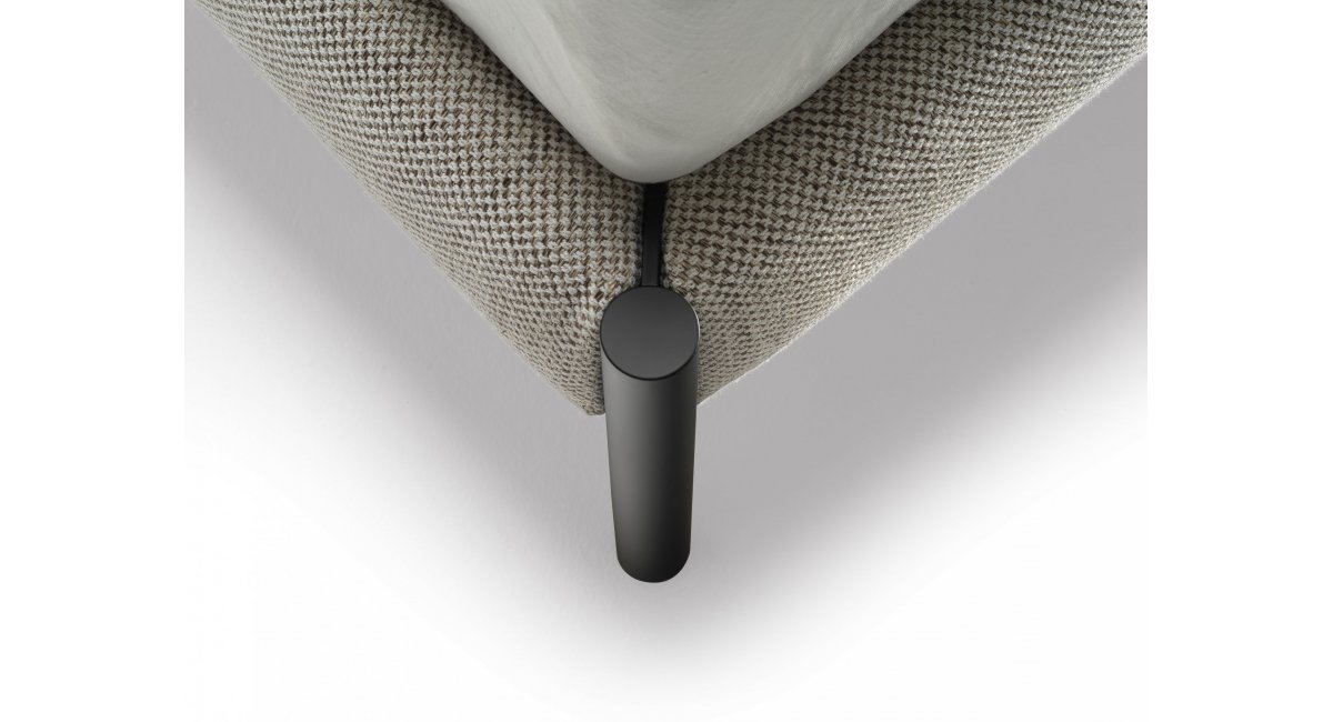 RICORDI_bed_cama_Spalvieri - Del Ciotto_Zanotta-2020_MINIM_detalle patas