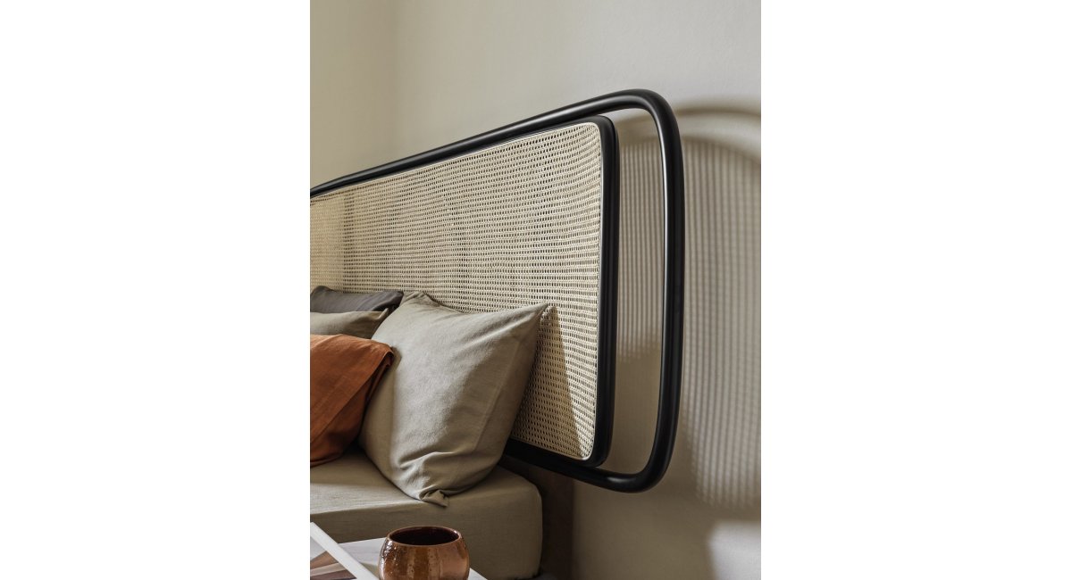 Rue - cabecero - Gebruder Thonet Vienna - MINIM - lifestyle - detalle