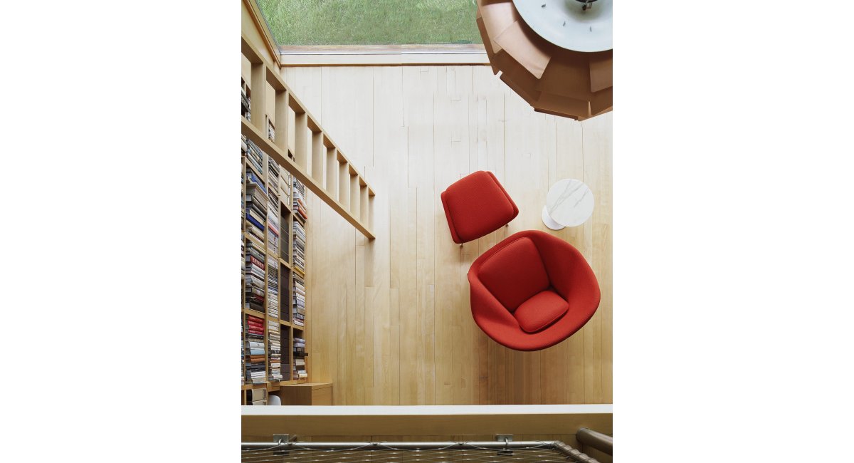 Knoll, Womb Chair