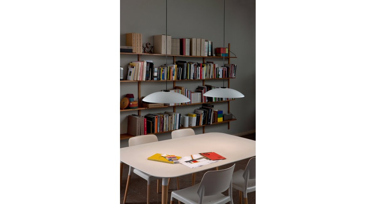 Santa&amp;Cole-BellochMesa-LagranjaDesign-2009-MINIMShowroom