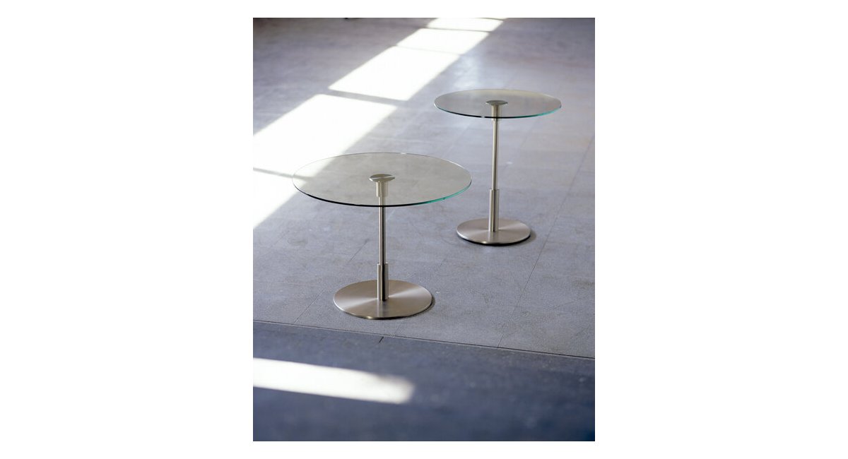 Santa&amp;Cole-DianaMesita-FedericoCorrea &amp;Alfonso Milá&amp;MiguelMilá-1991-MINIMShowroom