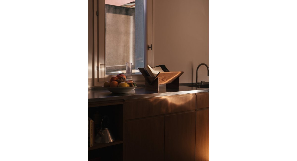 Santa&amp;Cole-Oakland-2011-MINIMShowroom