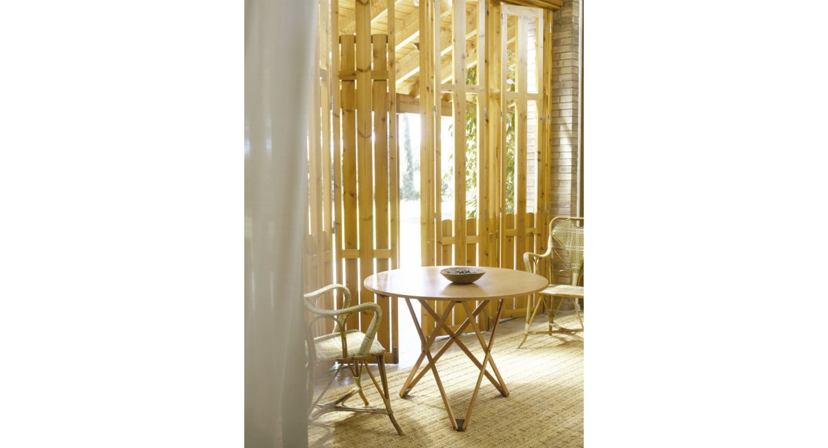 Santa&amp;Cole-Subeybaja-RobertHeritage &amp; Roger Webb-1979-MINIMShowroom