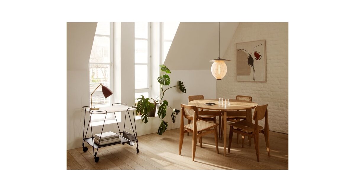 Satellite_Pendant_lámpara de techo_Gubi_MINIM_lifestyle comedor