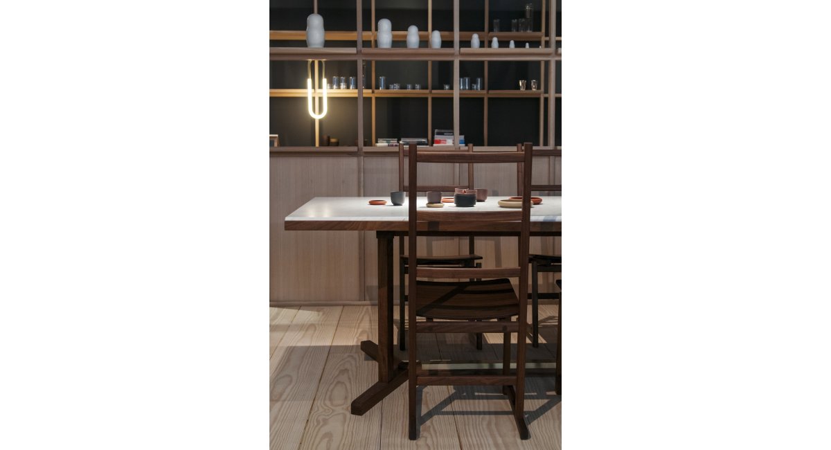 De La Espada, Shaker Dining Table