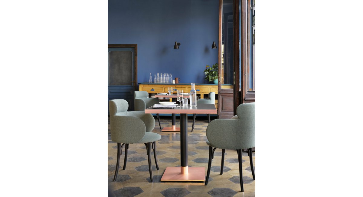Sherry - mesa - Gebrueder Thonet Vienna - MINIM - lifestyle restaurante