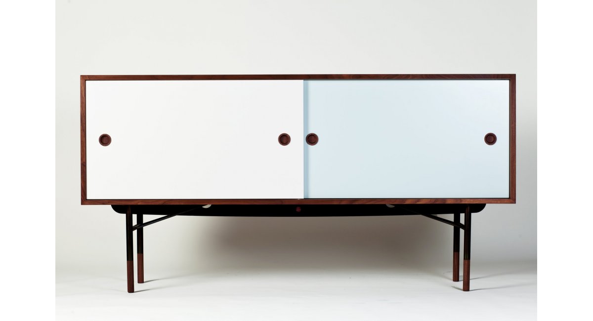 House of Finn Juhl, Sideboard