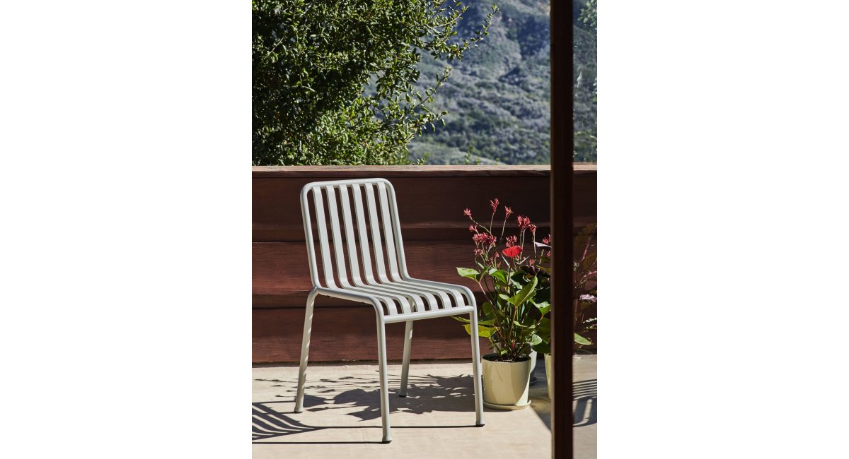 Silla Palissade gris - sky grey_Botanical Family - Familia lifestyle botánica - Barcelona - Madrid - MINIM Showroom - HAY