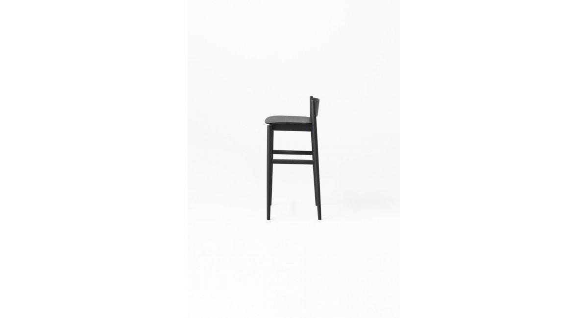 Silla_ Porro_BRINA_madera_ MINIM Showroom_Barcelona_Madrid_detalle lateral